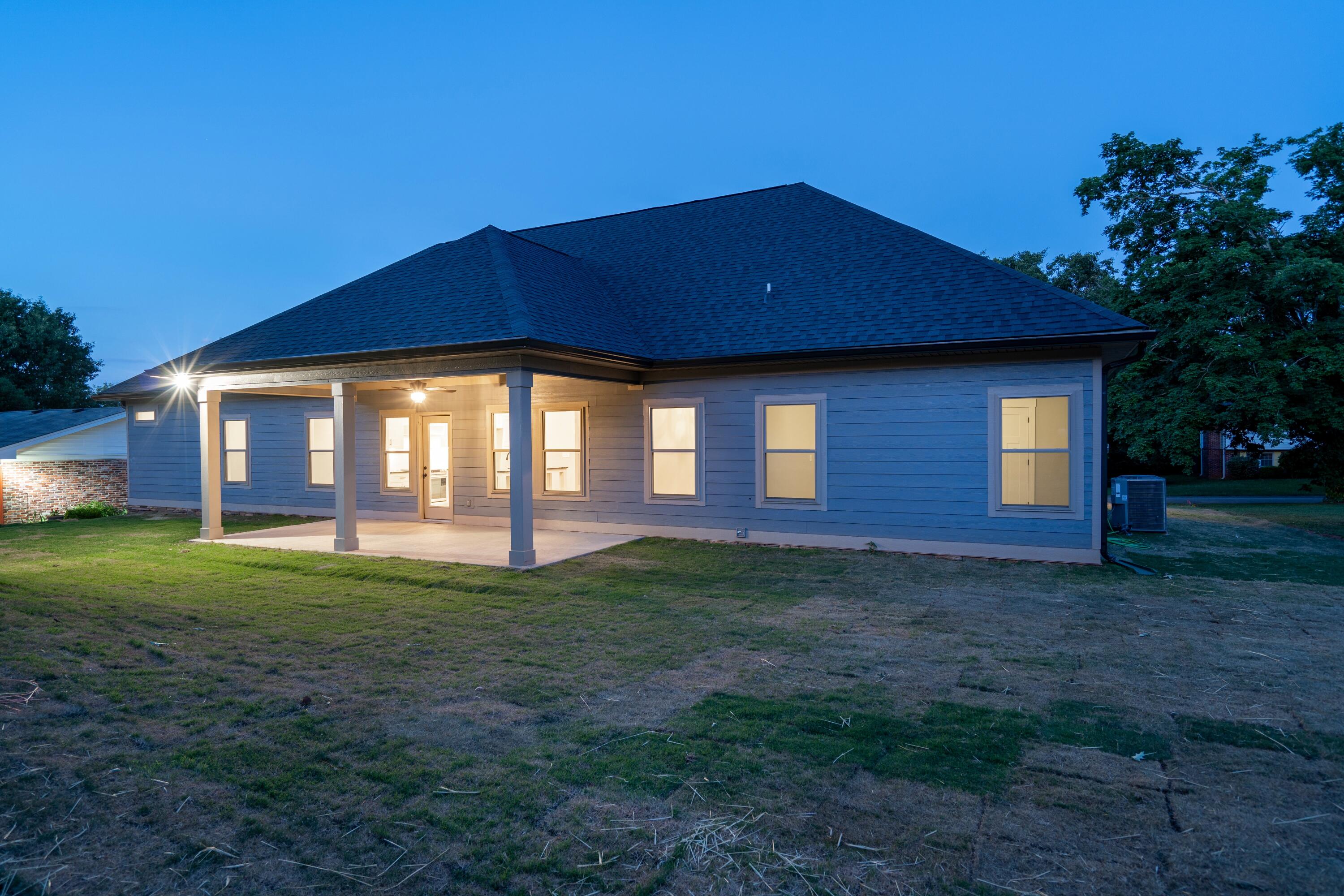 1711 Clayton Drive Chattanooga, TN 37421 - Photo 8 of 41 Back Yard 3