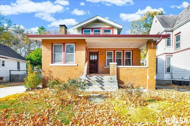 $89,900 | 2635 North Peoria Avenue, Peoria, IL 61603