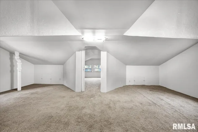 $89,900 | 2635 North Peoria Avenue, Peoria, IL 61603