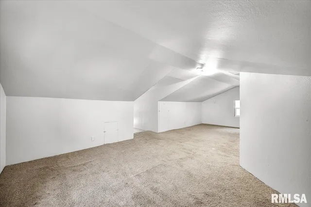 $89,900 | 2635 North Peoria Avenue, Peoria, IL 61603