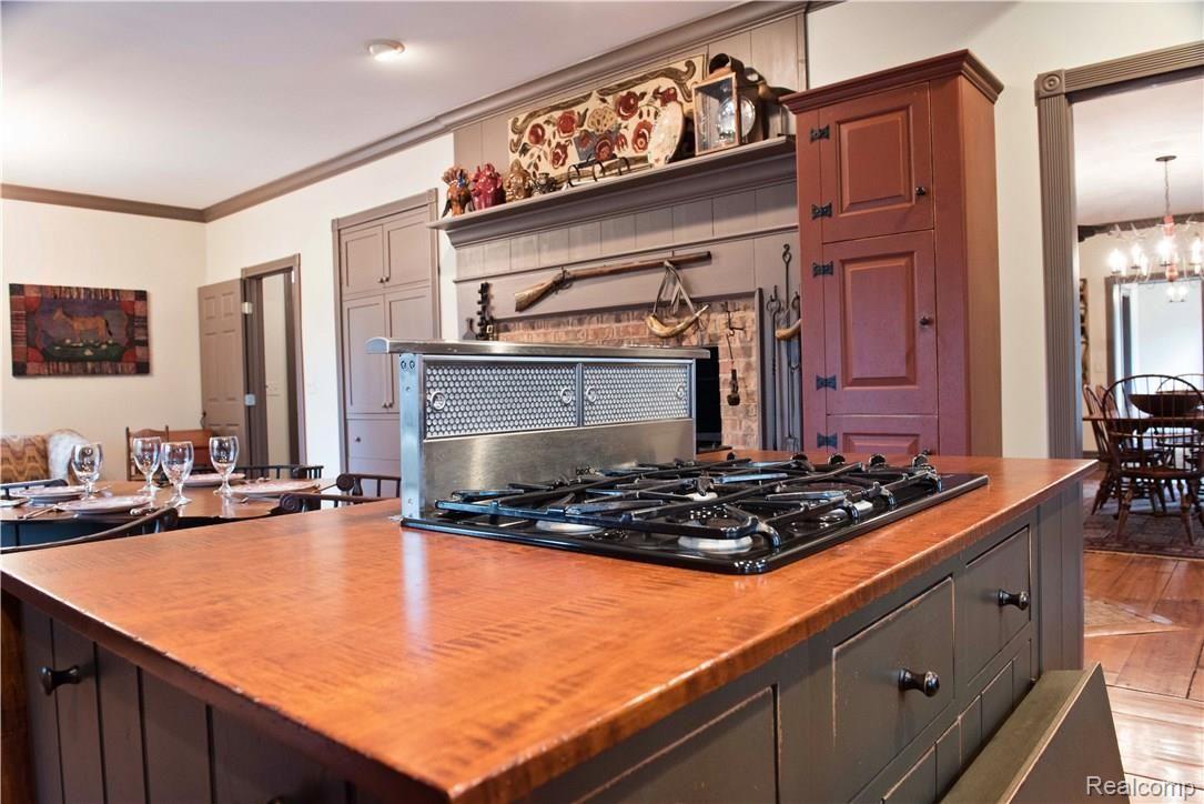 9337 Tower Road South Lyon, MI 48178 - Photo 17 of 73 Tower-116.jpg