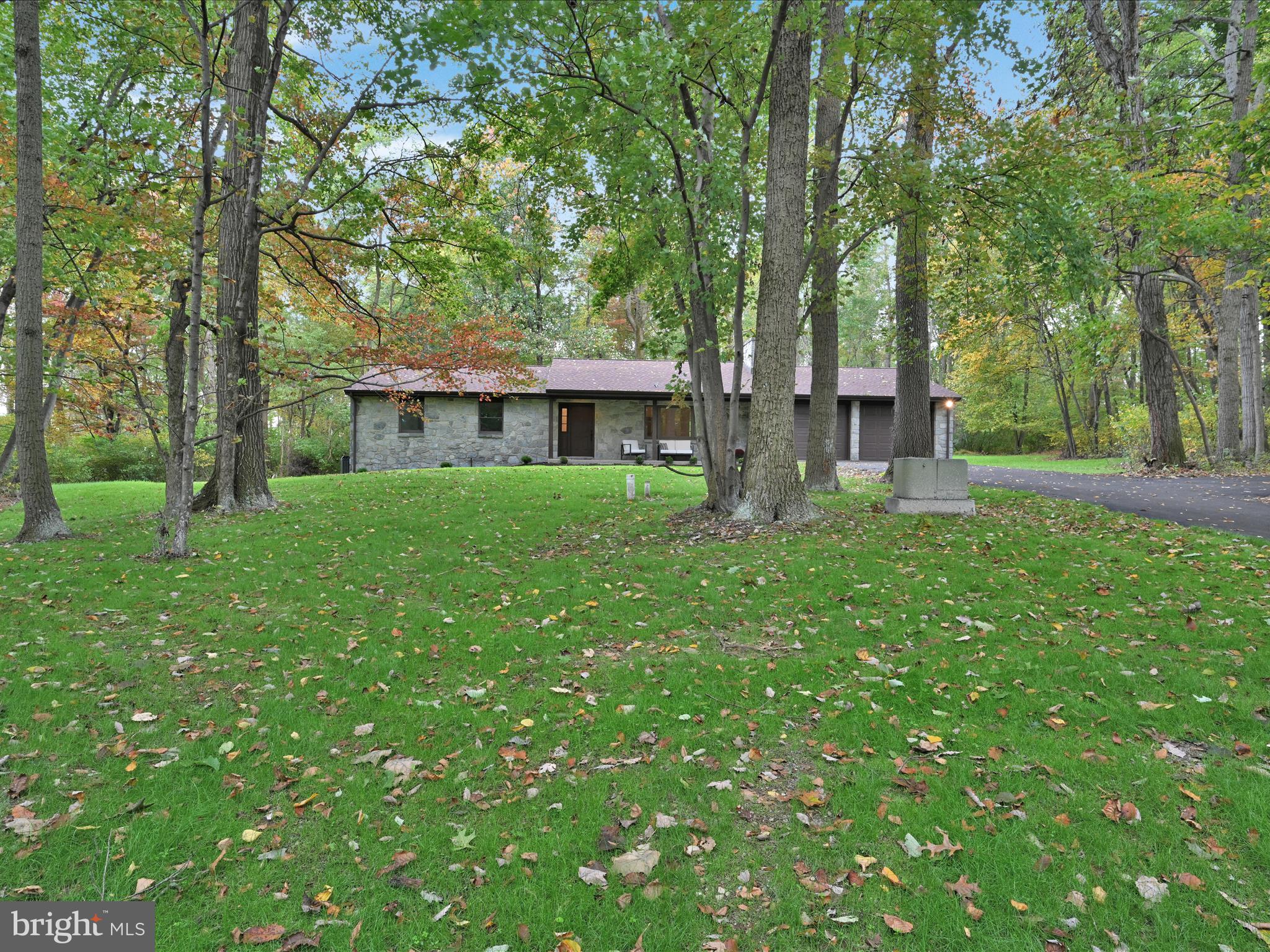 360 Yummerdall Road Lititz, PA 17543 - Photo 9 of 47 Exterior Front