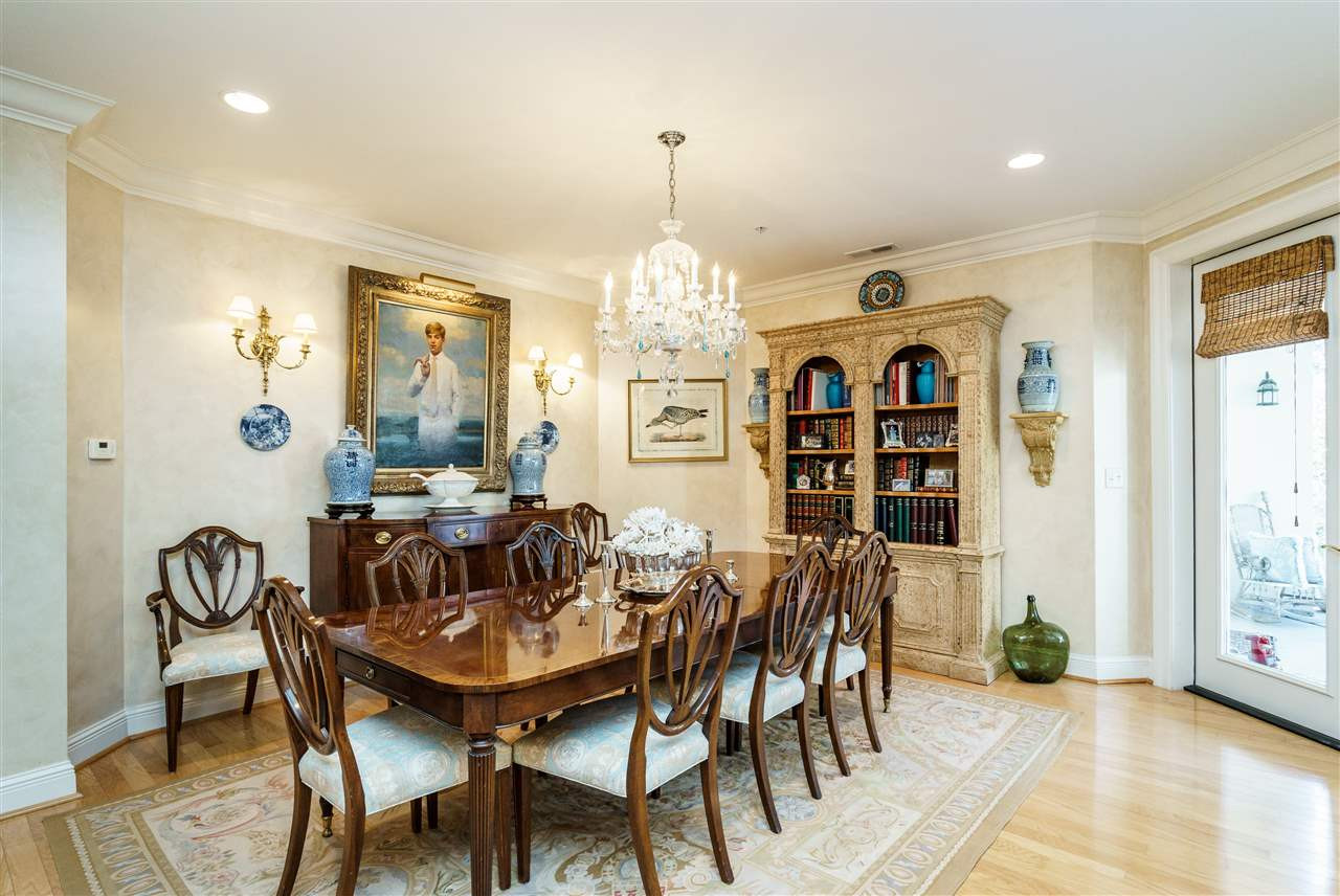 2813 Market Bridge Lane, Unit 203 Raleigh, NC 27608 - Photo 4 of 25 Dining Room