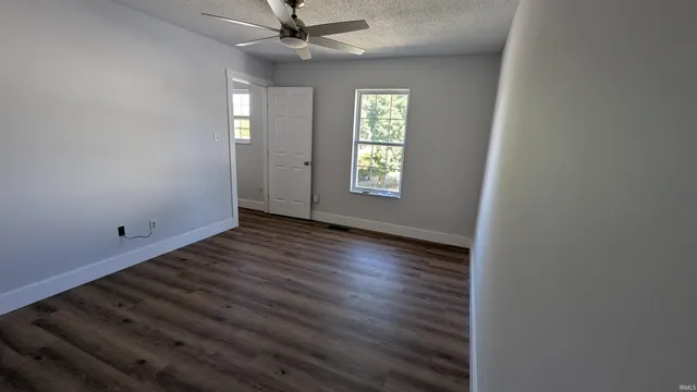 $2,275 | 432 East Laurelwood Drive, Bloomington, IN 47401