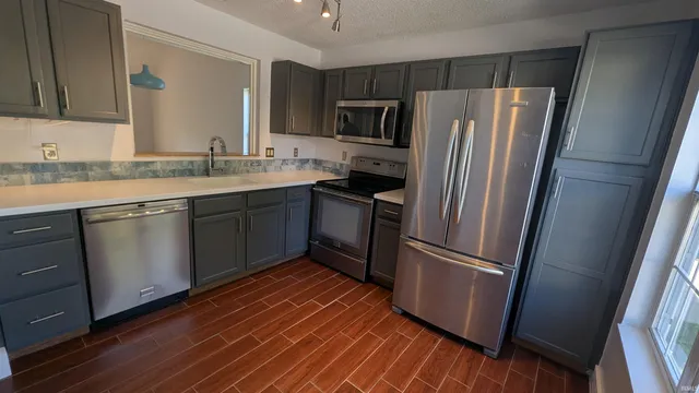 $2,275 | 432 East Laurelwood Drive, Bloomington, IN 47401