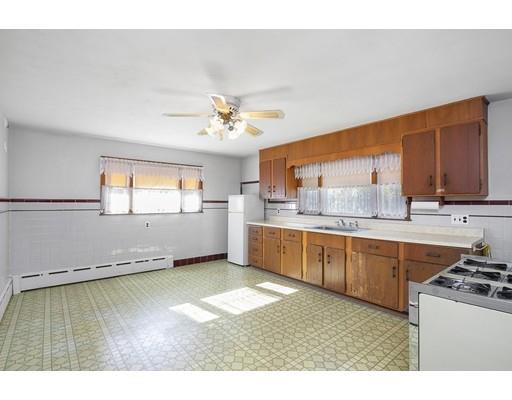 6 Albion Street Everett, MA 02149 - Photo 4 of 22