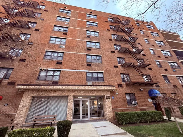 $260,000 | 153-25 88th Street, Unit 1K | Lindenwood