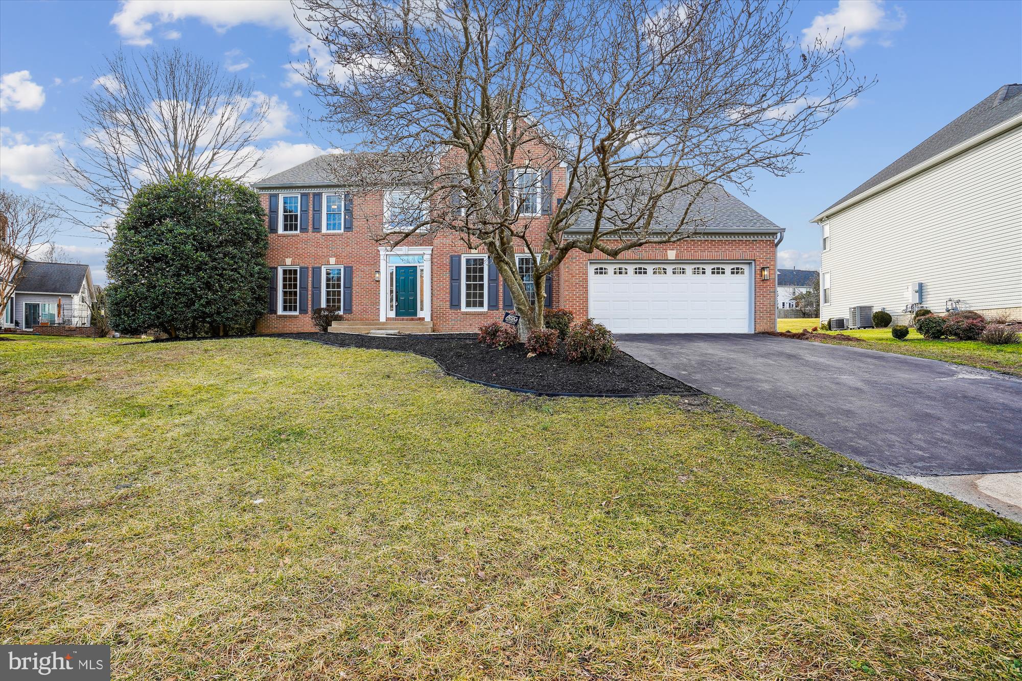 8312 Ivy Green Road Fairfax Station, VA 22039 - Photo 3 of 103 Brick Front Beauty!