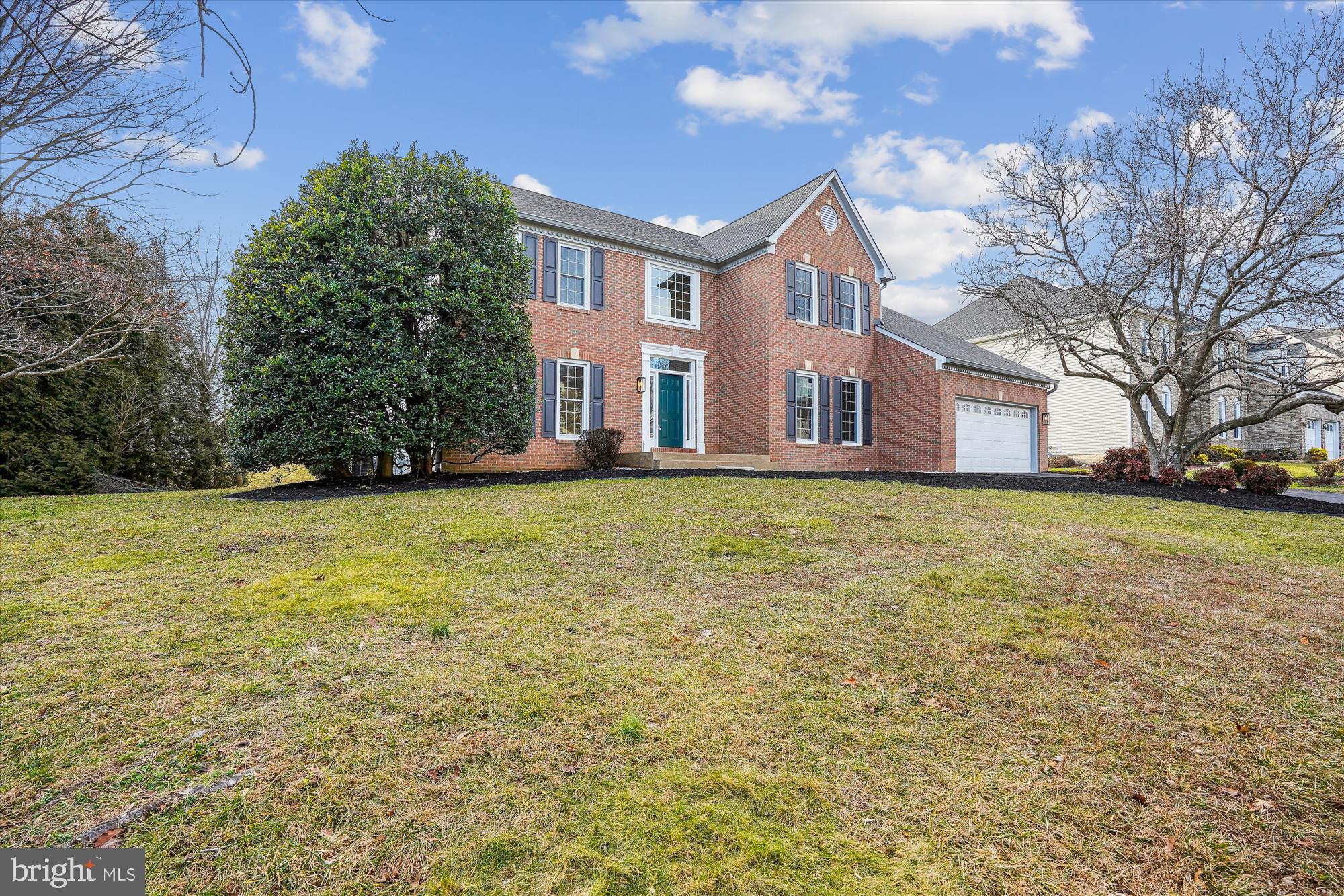 8312 Ivy Green Road Fairfax Station, VA 22039 - Photo 4 of 103 Front Yard