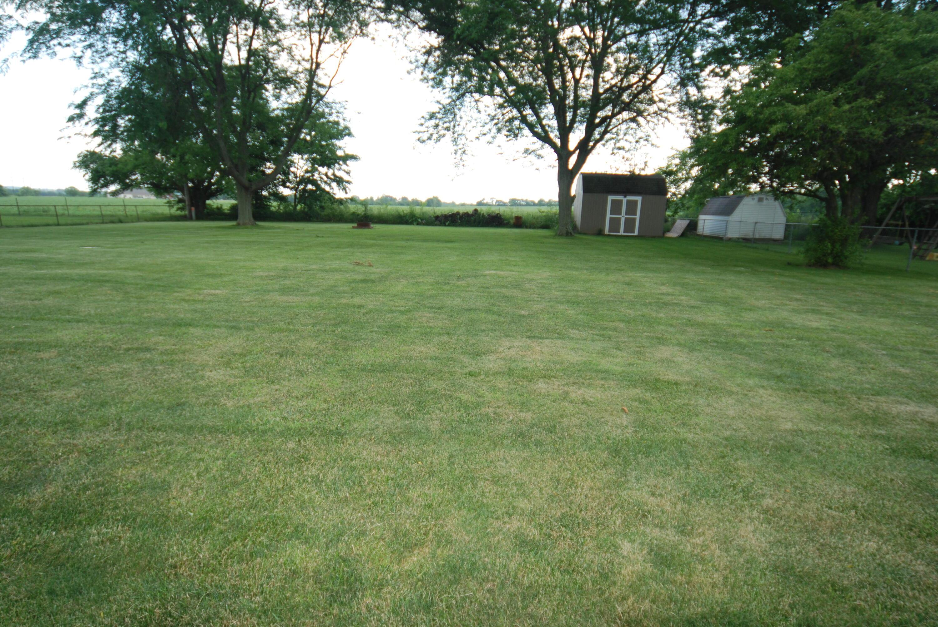 3741 Mumper Road Springfield, OH 45502 - Photo 10 of 31 rear yard