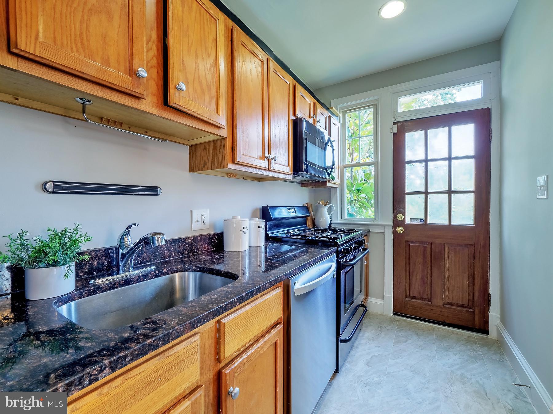 2908 O Street Southeast Washington, DC 20020 - Photo 15 of 41