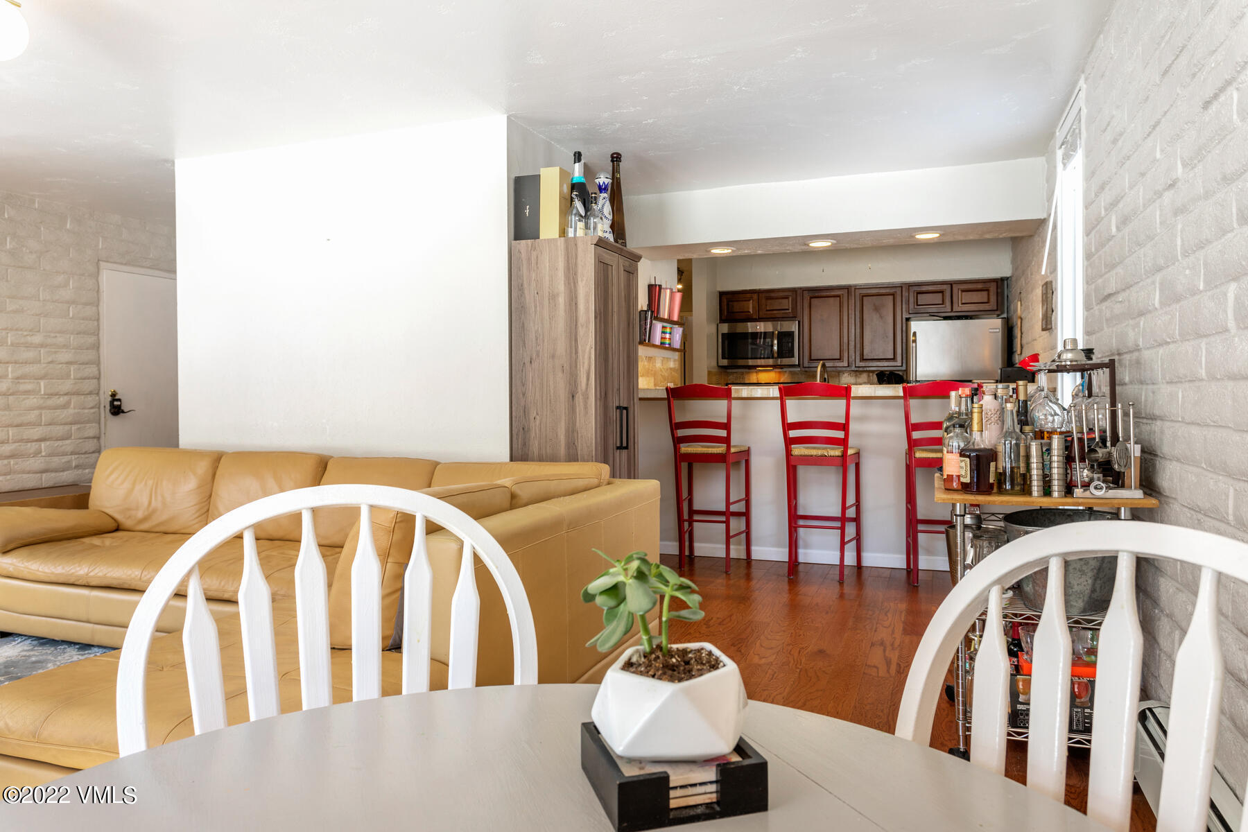 120 Gopher Road, Unit B13 Avon, CO 81620 - Photo 5 of 21 120 Gopher Rd-016-014-Living Room-MLS_Si