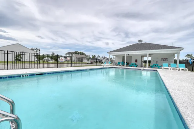 $384,900 | 461 Goldenrod Terrace, Calabash, NC 28467