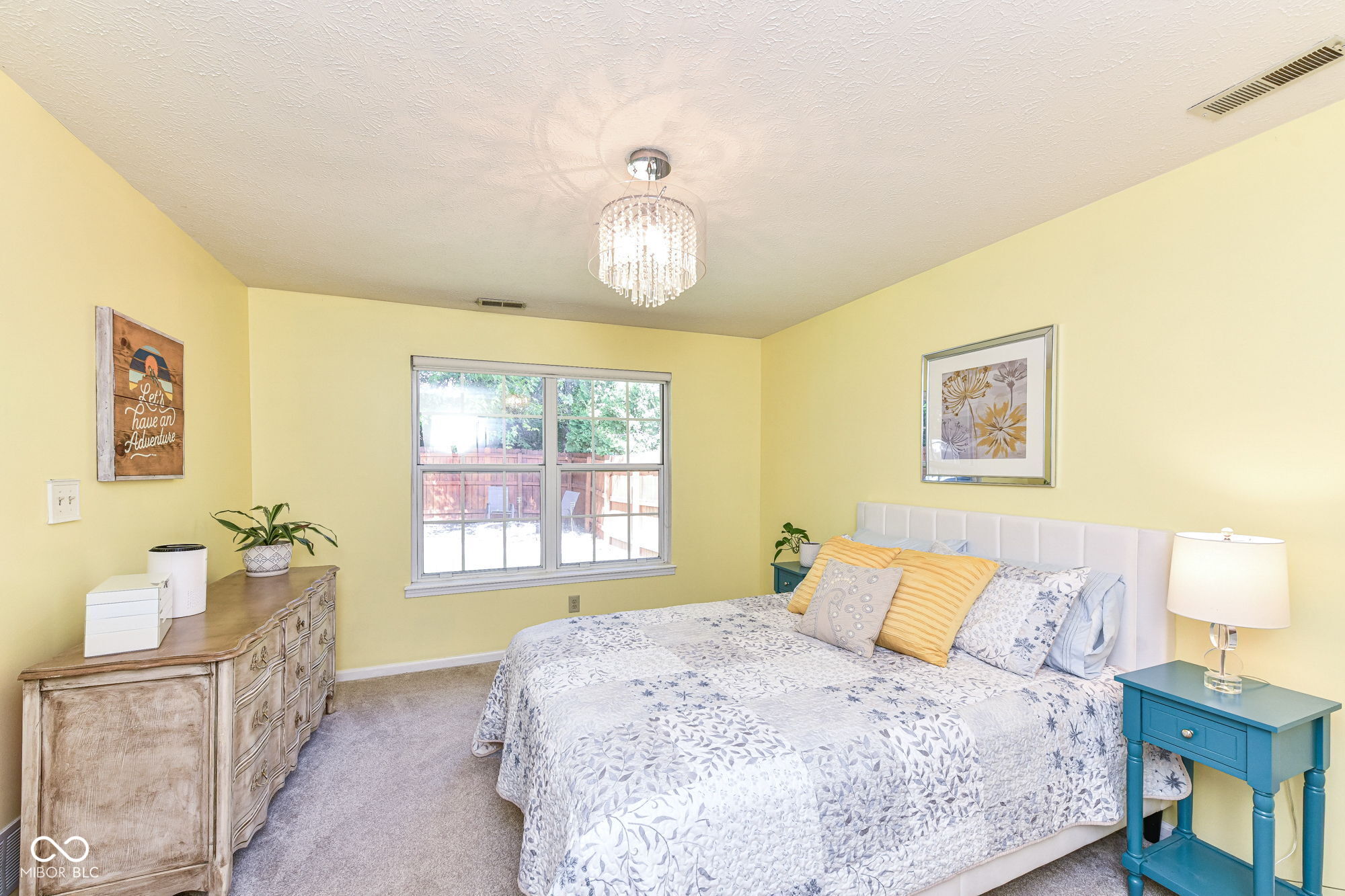 9691 Roxbury Drive Fishers, IN 46038 - Photo 13 of 28