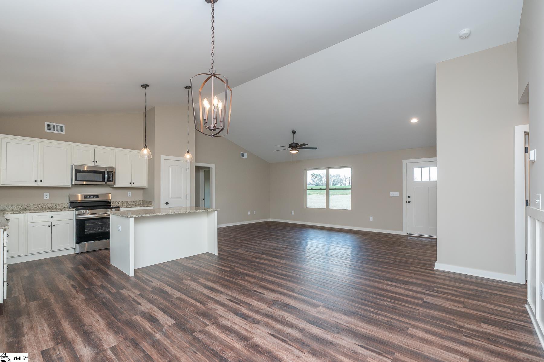 9920 Highway 252 Ware Shoals, SC 29692 - Photo 10 of 31