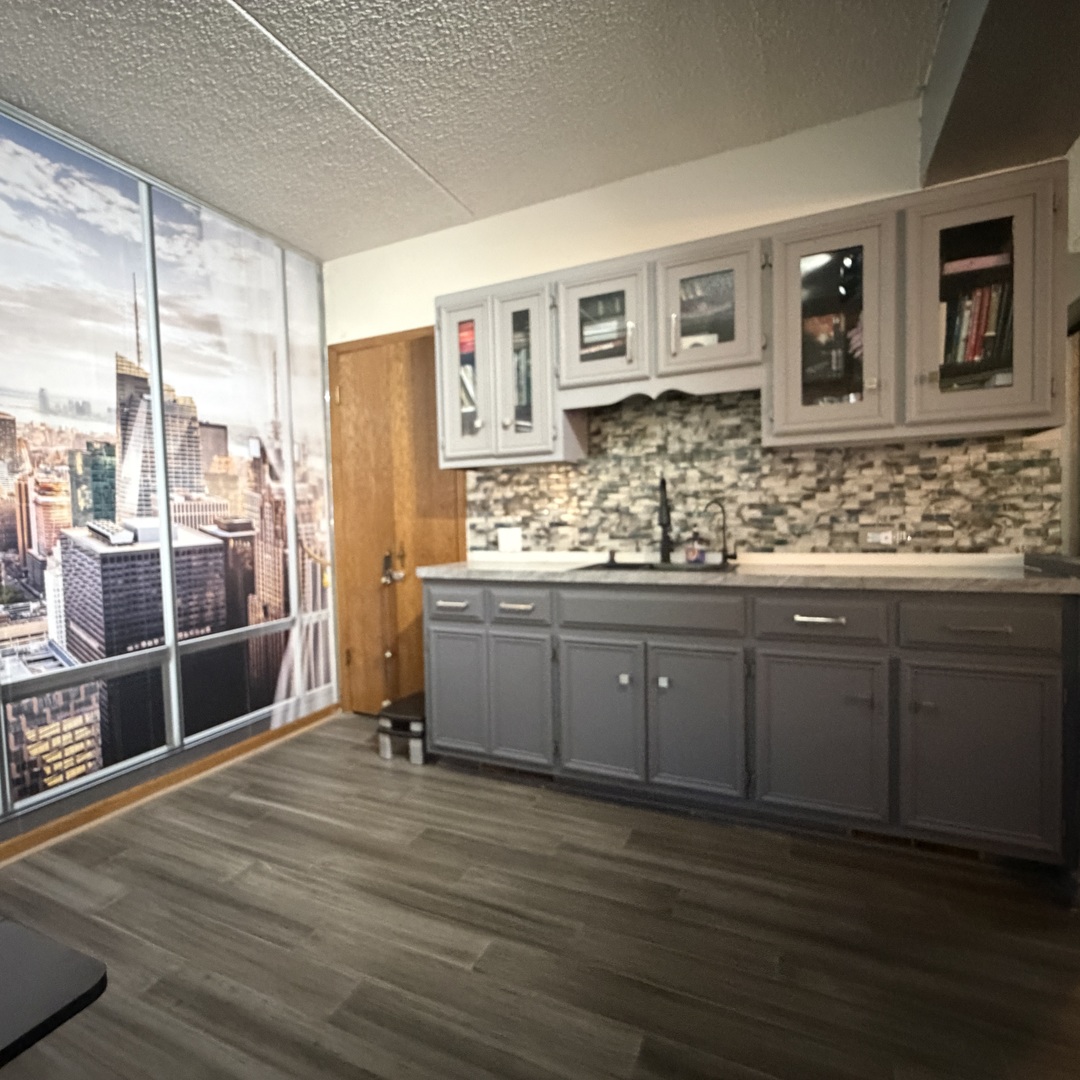 1424 Woodbridge Road, Unit 2A Joliet, IL 60436 - Photo 8 of 17