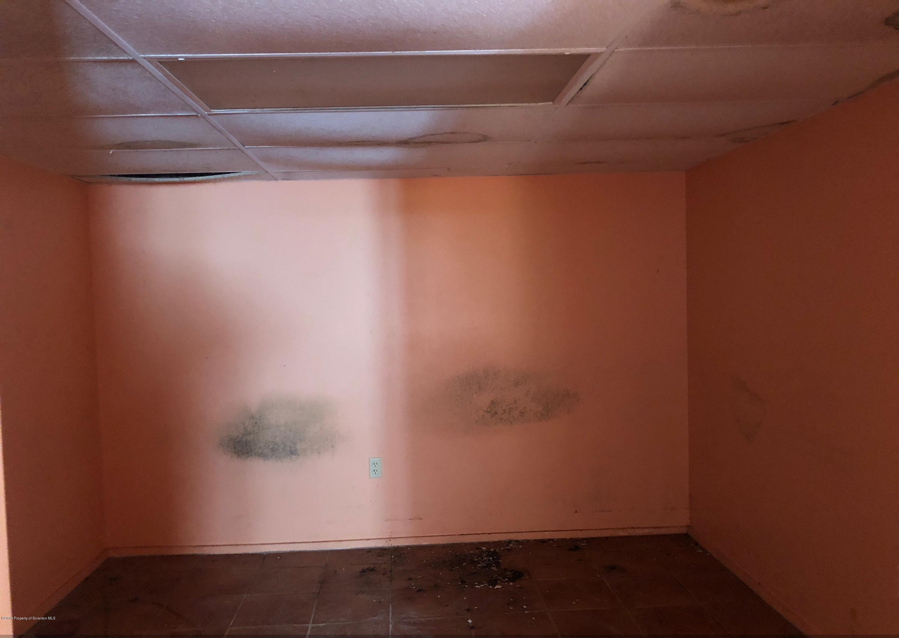 860 Lake Road New Milford, PA 18834 - Photo 11 of 14 Gallery Image 11