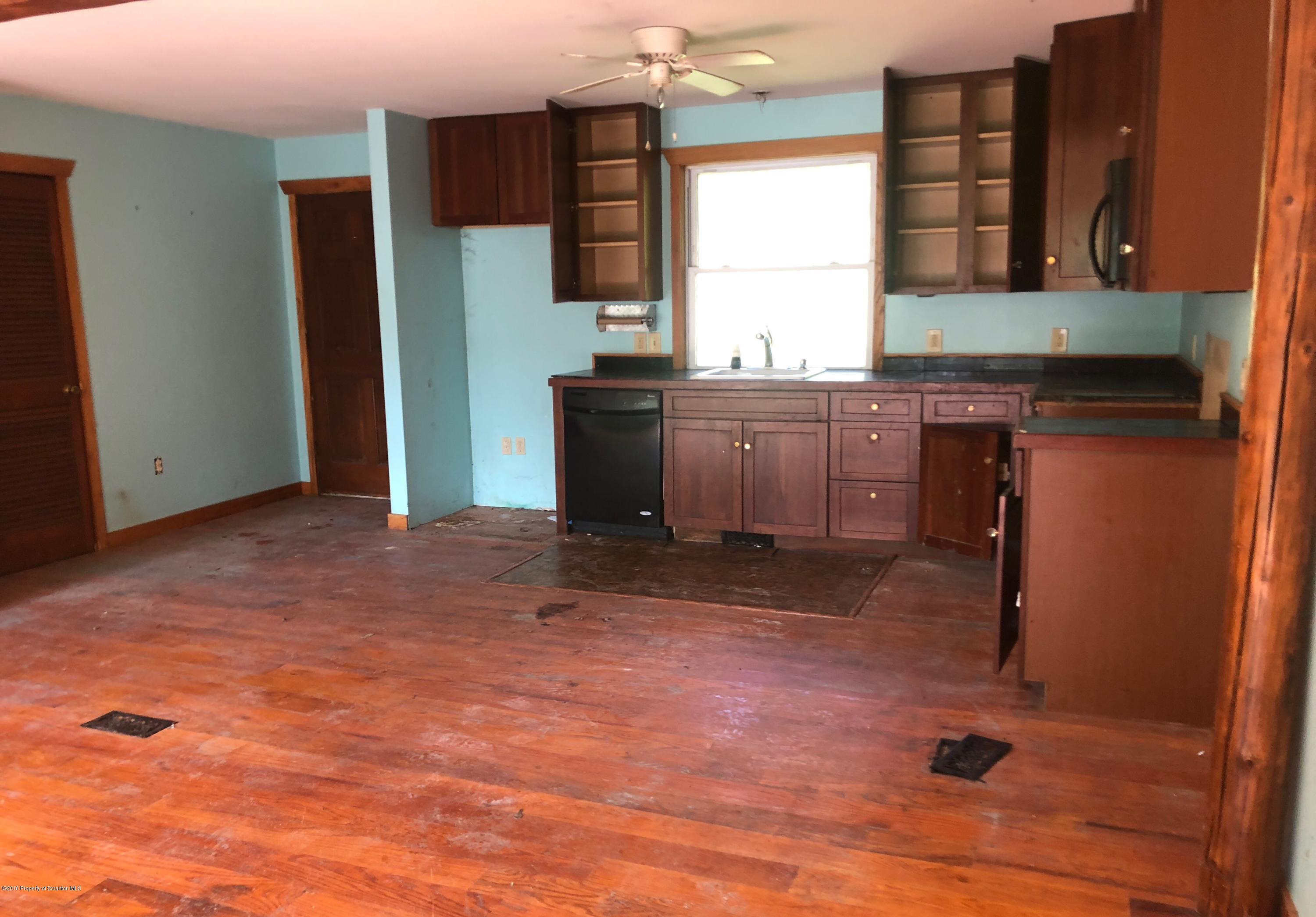 860 Lake Road New Milford, PA 18834 - Photo 2 of 14 Gallery Image 2