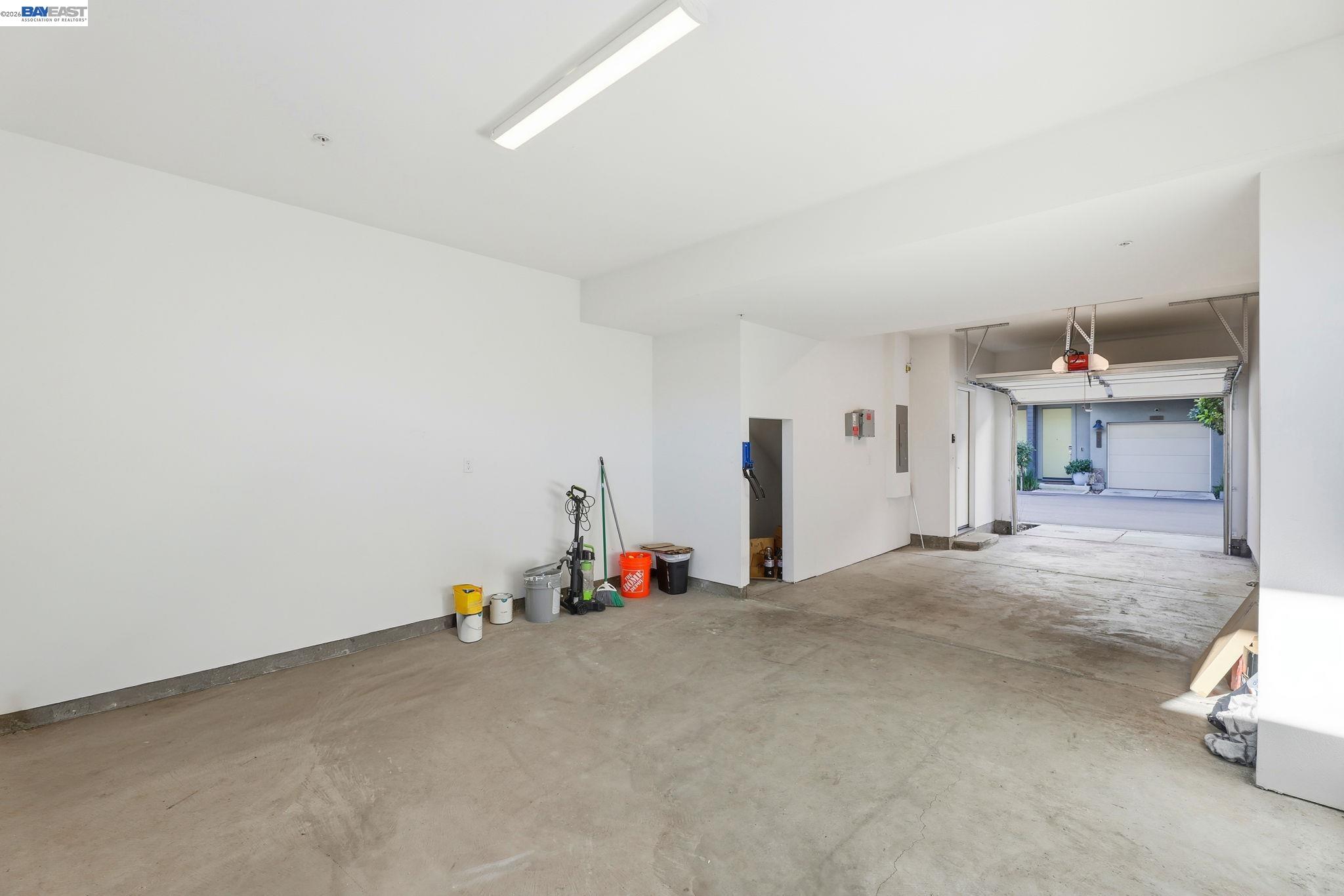 931 Edy Lane Oakland, CA 94607 - Photo 39 of 41 a view of a room with gym equipment