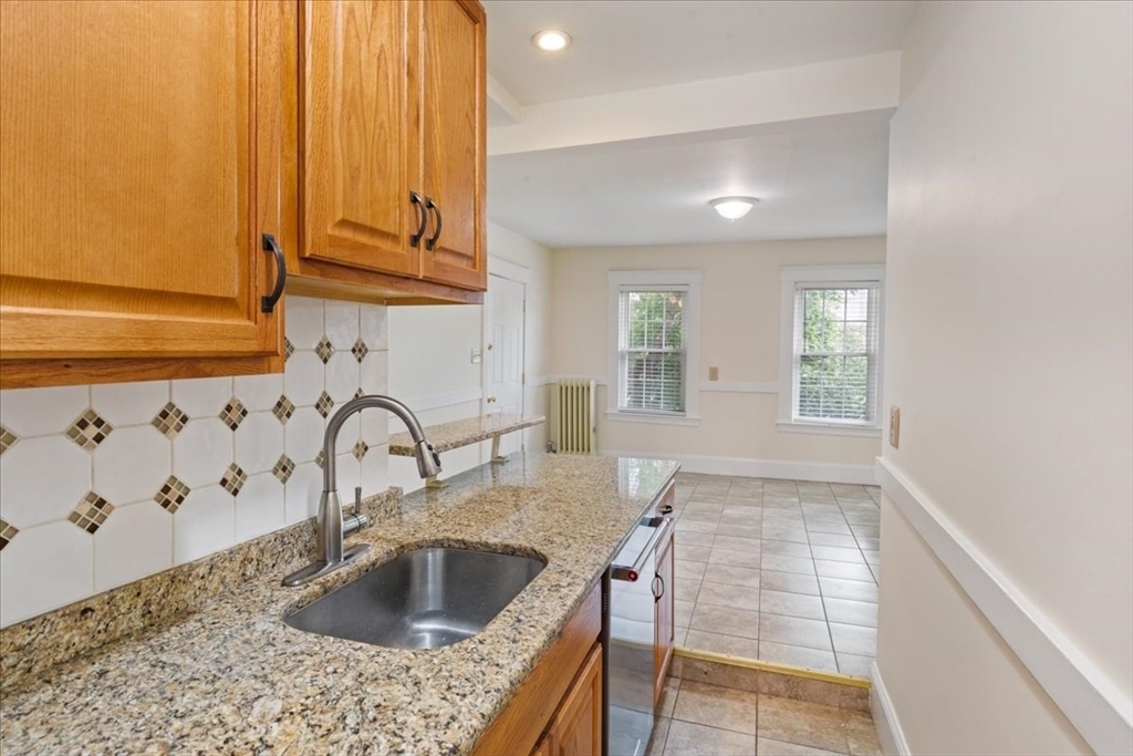 75-77 Bailey Road Somerville, MA 02145 - Photo 6 of 37 Gallery Image 6