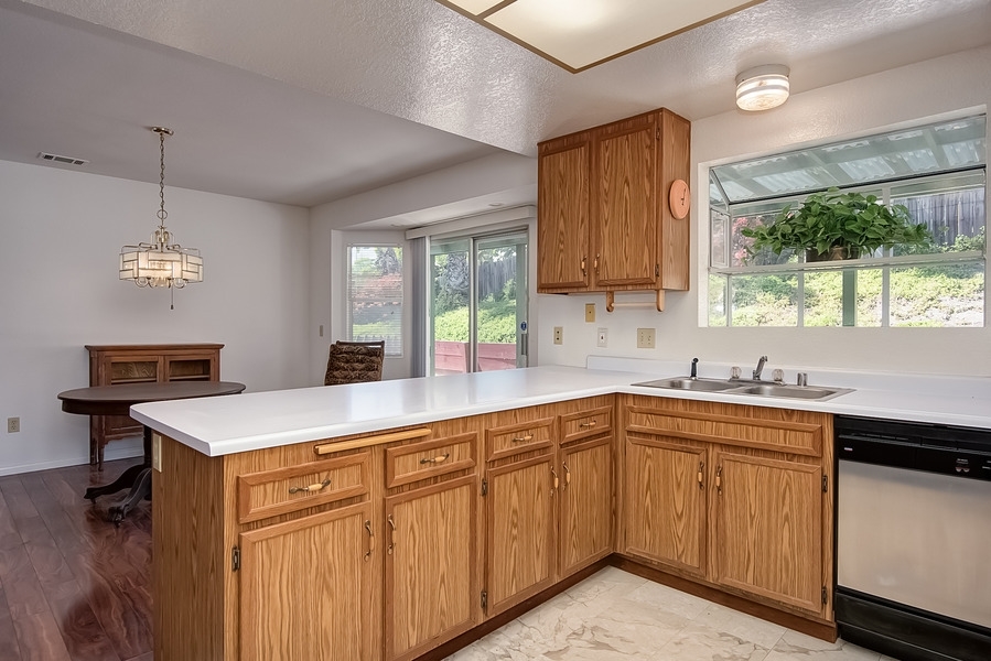 1742 Ravine Road Vista, CA 92083 - Photo 7 of 20
