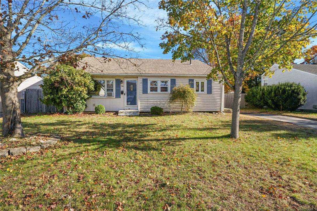 96 Glenbrook Road Warwick, RI 02889 - Photo 2 of 34