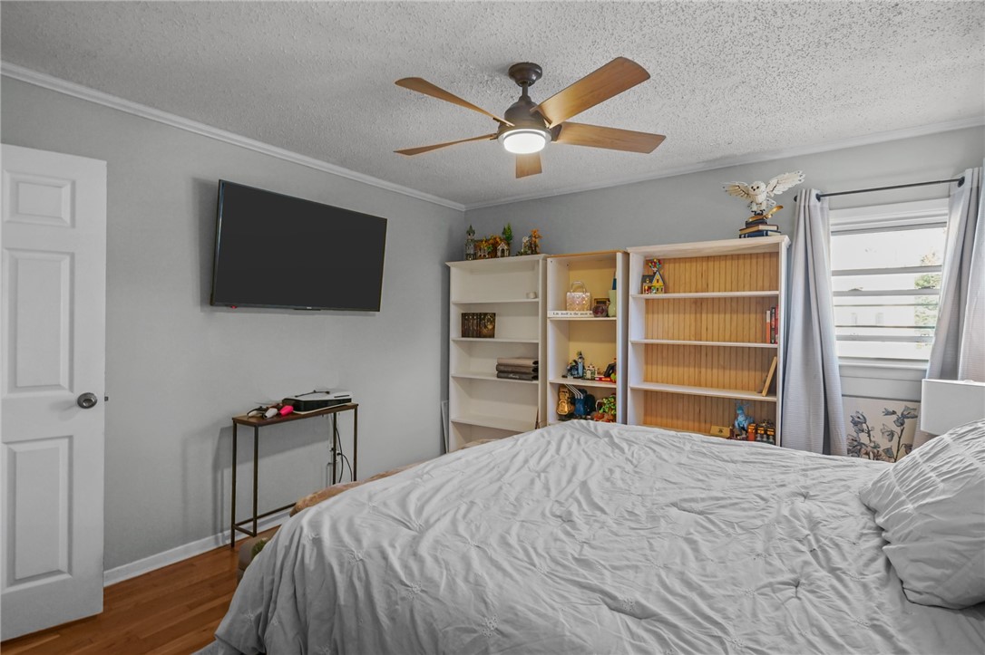 96 Glenbrook Road Warwick, RI 02889 - Photo 24 of 34