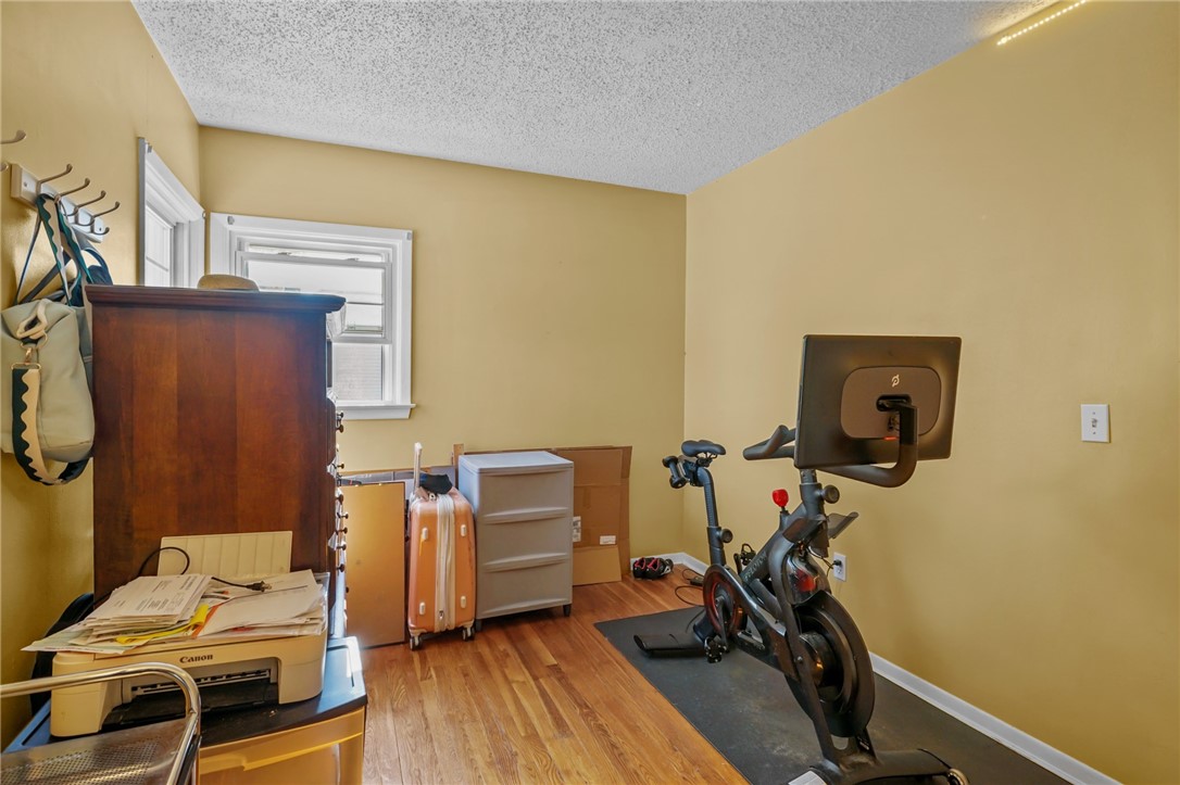 96 Glenbrook Road Warwick, RI 02889 - Photo 28 of 34