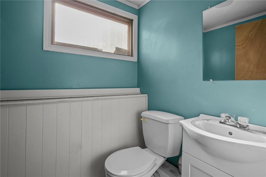 96 Glenbrook Road Warwick, RI 02889 - Photo 31 of 34