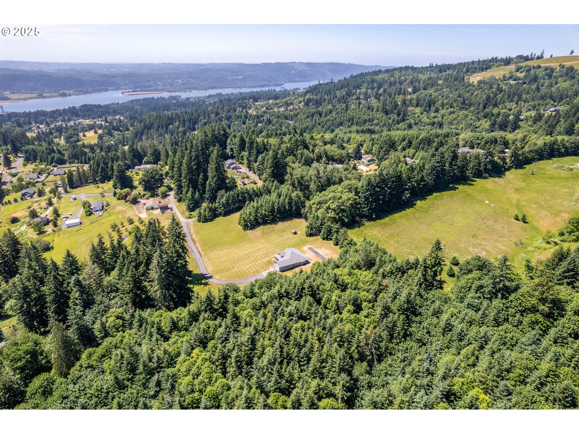 182 Newman Road Kalama, WA 98625 - Photo 2 of 37 View