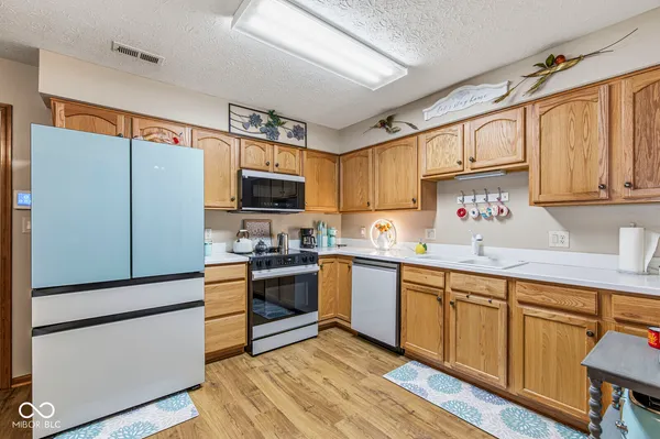 $289,000 | 5435 Coventry Park Boulevard, Indianapolis, IN 46237