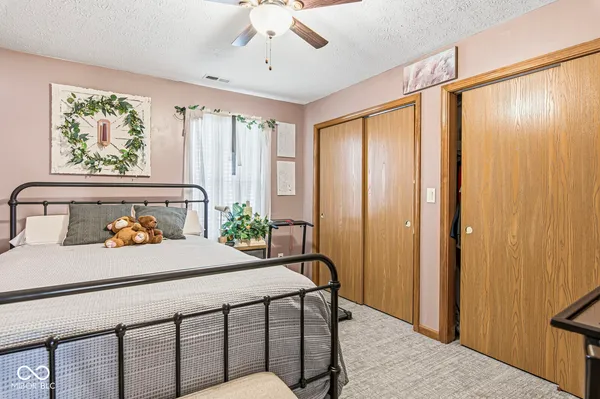 $289,000 | 5435 Coventry Park Boulevard, Indianapolis, IN 46237