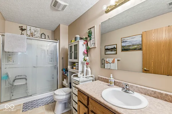 $289,000 | 5435 Coventry Park Boulevard, Indianapolis, IN 46237