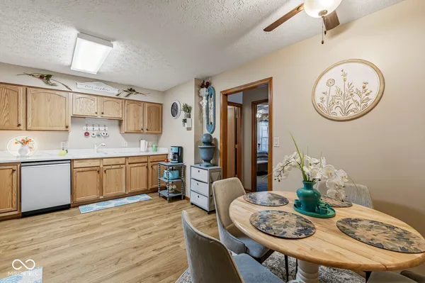 $289,000 | 5435 Coventry Park Boulevard, Indianapolis, IN 46237