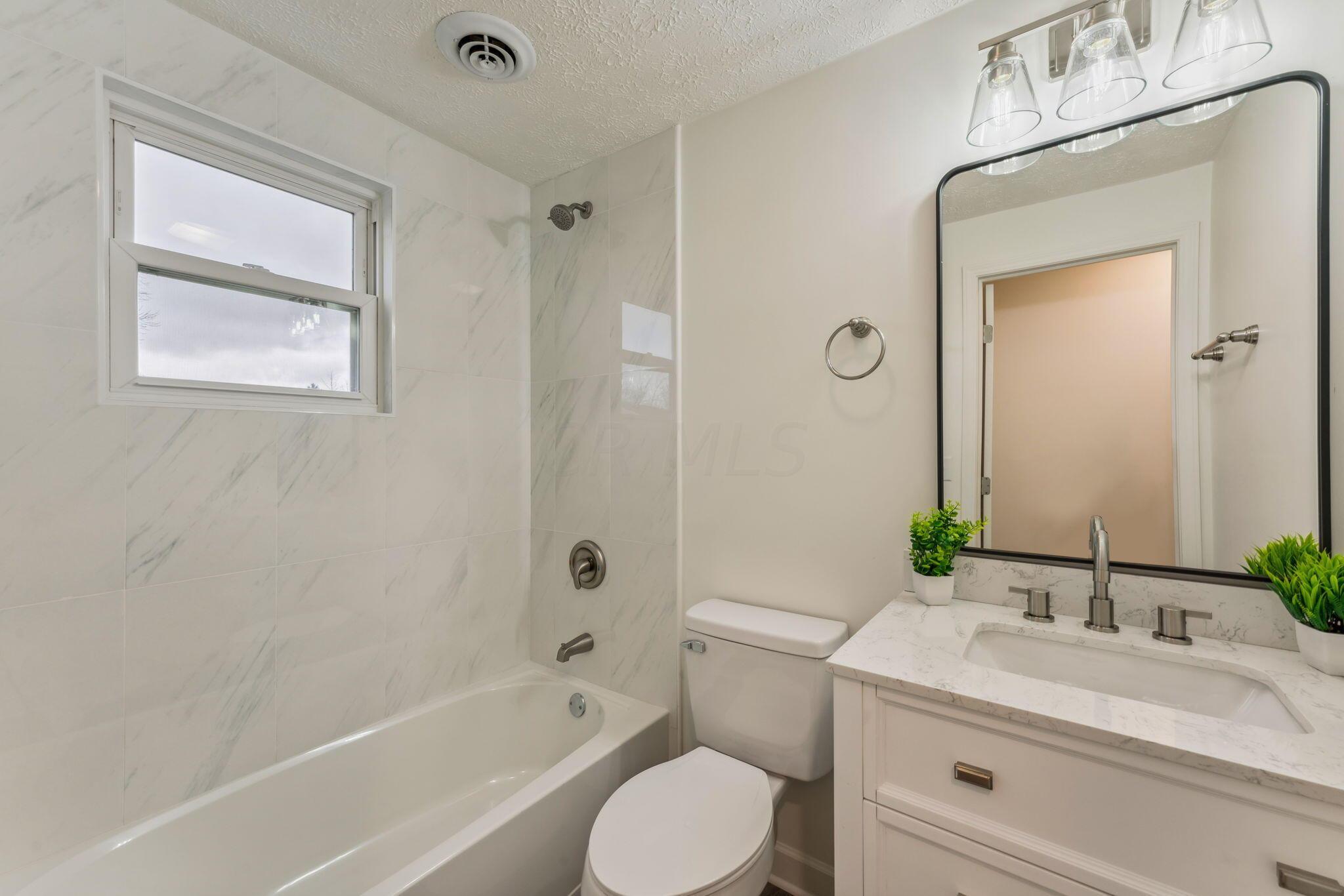 1080 Rumsey Road Columbus, OH 43207 - Photo 14 of 18 41-web-or-mls-1080-rumsey-rd