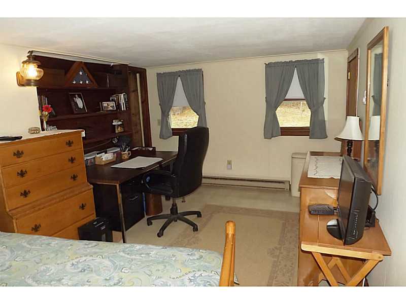 105 Foster Center Road Foster, RI 02825 - Photo 20 of 25 Bonus Room.