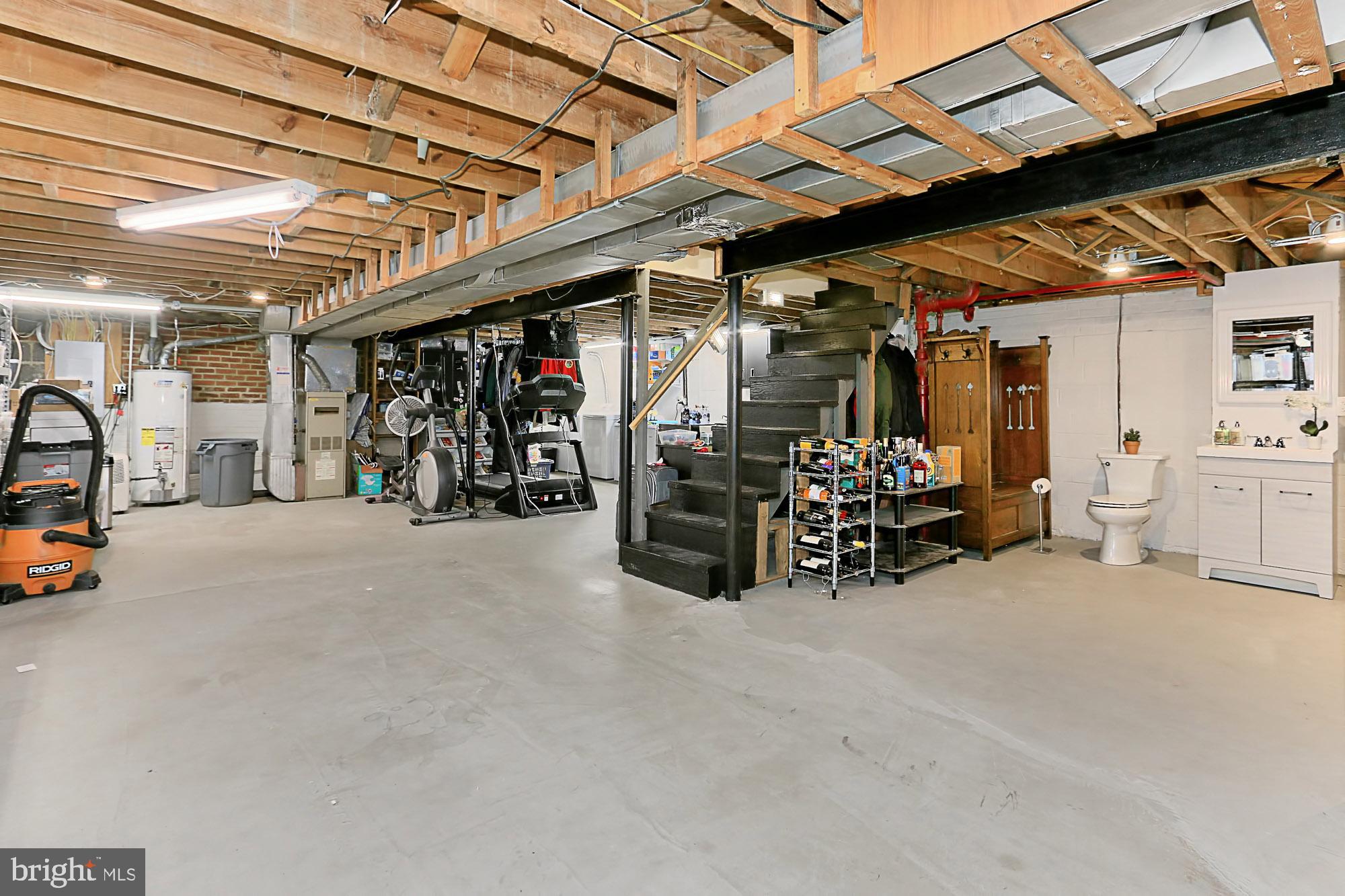 5906 Craig Street Springfield, VA 22150 - Photo 27 of 54 Loads of storage space