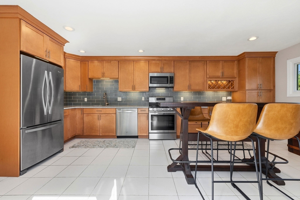 3 Mariners Way, Unit 3 Salem, MA 01970 - Photo 9 of 33