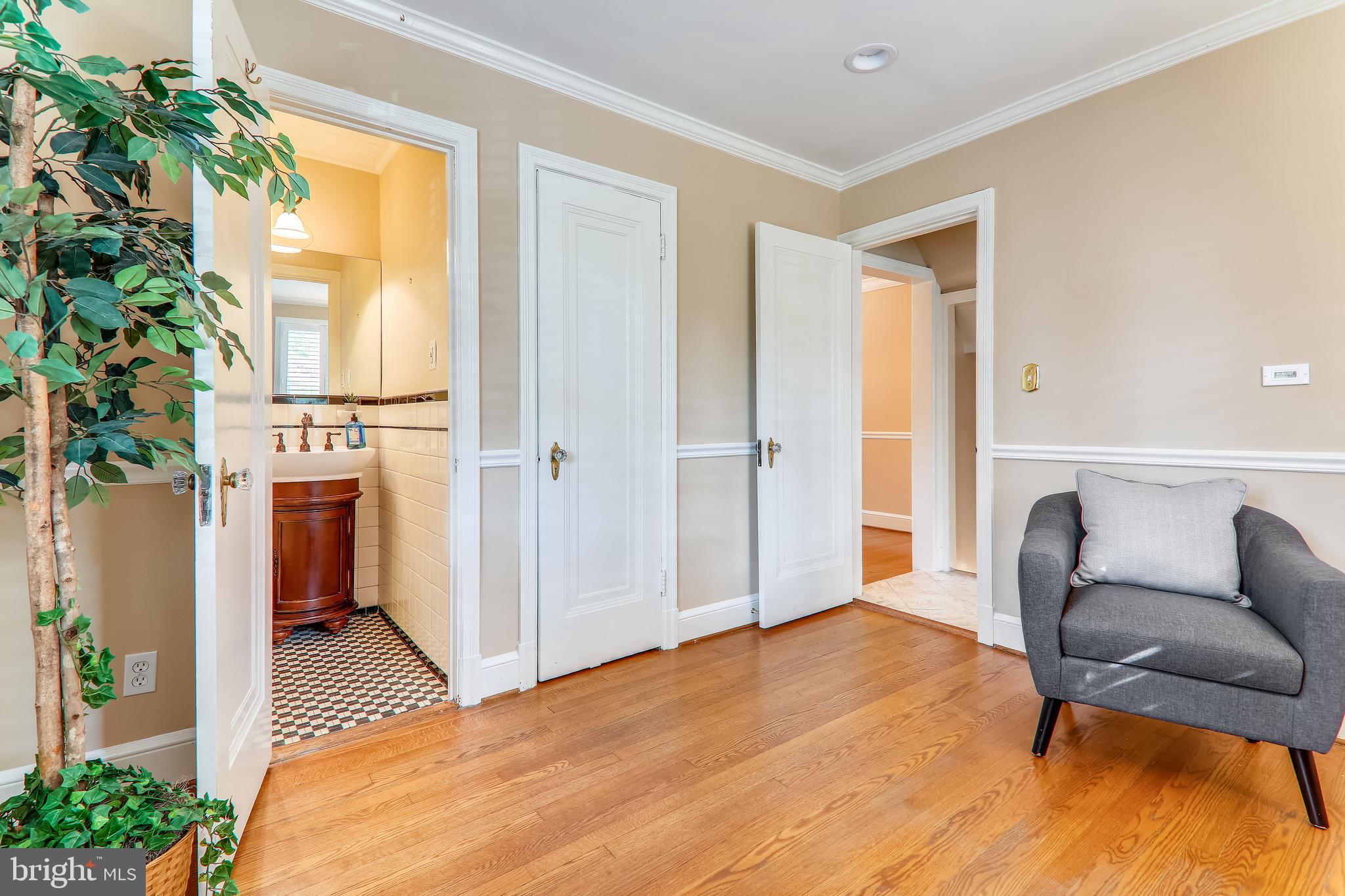 8605 Springvale Road Silver Spring, MD 20910 - Photo 22 of 55