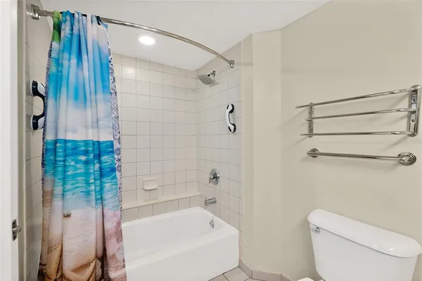 $79,000 | 2700 North Atlantic Avenue, Unit 914, Daytona Beach, FL 32118