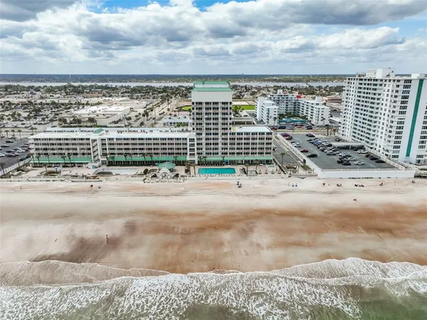 $79,000 | 2700 North Atlantic Avenue, Unit 914, Daytona Beach, FL 32118