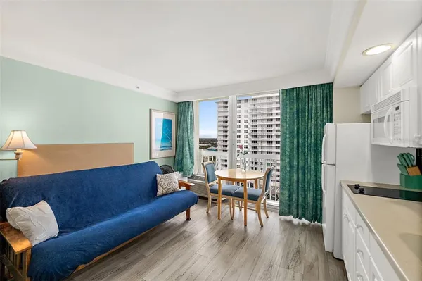 $79,000 | 2700 North Atlantic Avenue, Unit 914, Daytona Beach, FL 32118