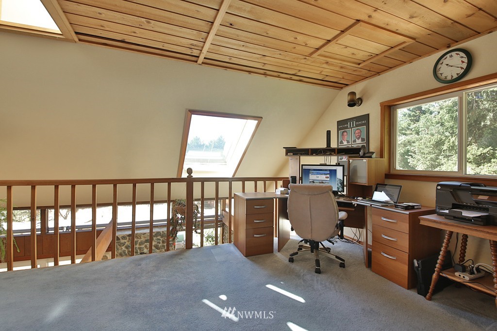 5250 Bounty Loop Freeland, WA 98249 - Photo 11 of 21