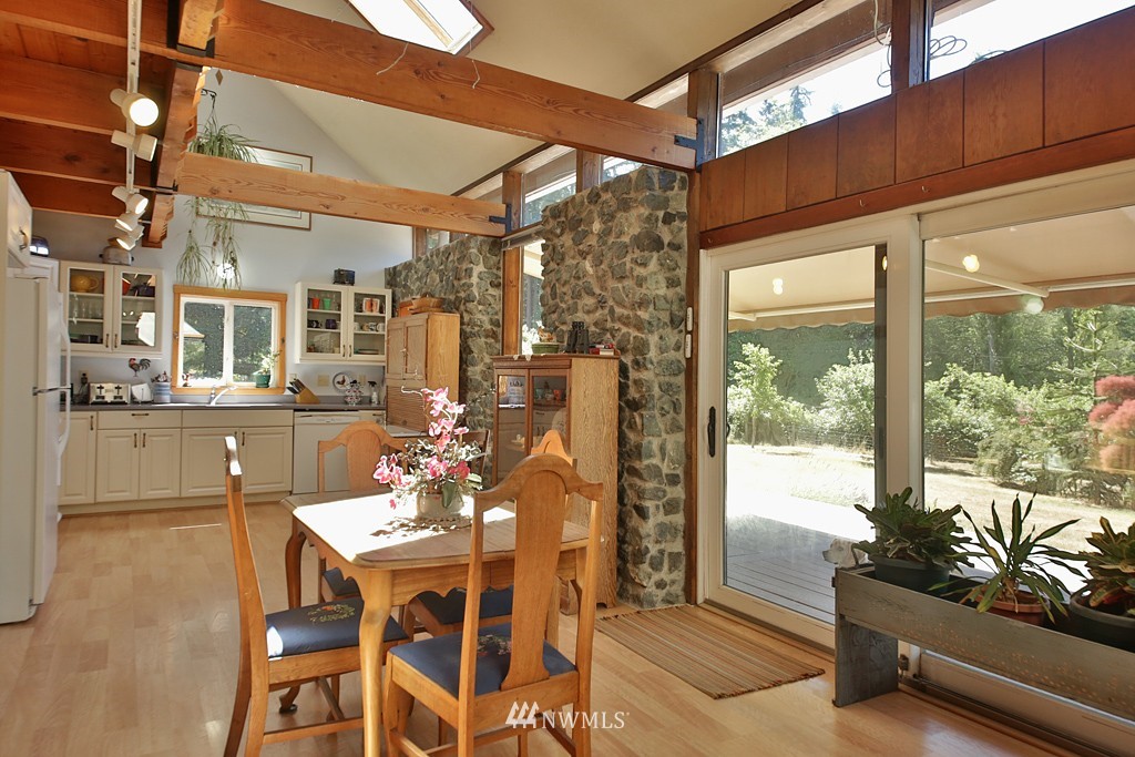 5250 Bounty Loop Freeland, WA 98249 - Photo 8 of 21