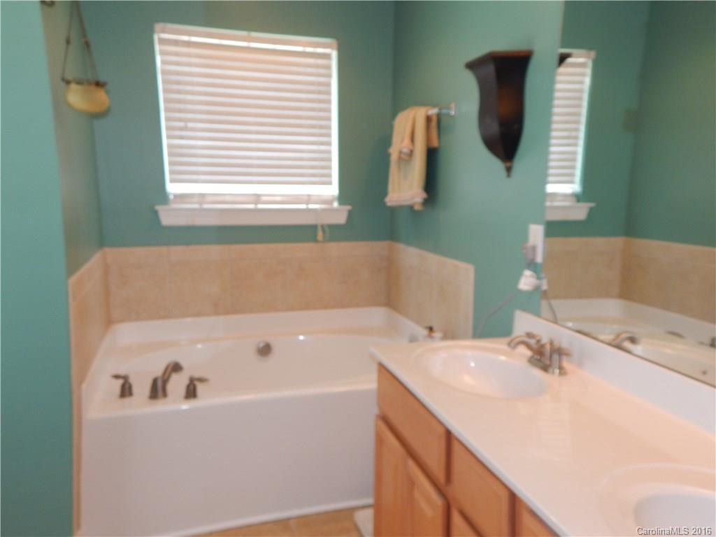 1894 Perth Road Mooresville, NC 28117 - Photo 16 of 23 Gallery Image 16