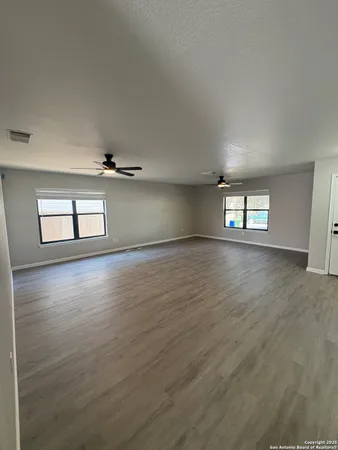 $2,350 | 8110 Stagwood Hill, San Antonio, TX 78254
