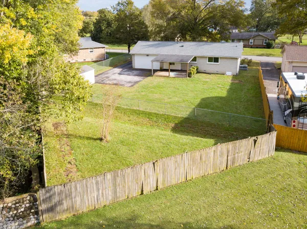 $2,200 | 202 Raindrop Lane, Hendersonville, TN 37075