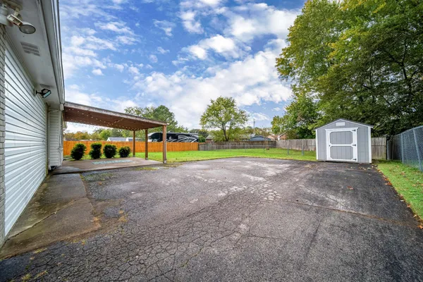 $2,200 | 202 Raindrop Lane, Hendersonville, TN 37075