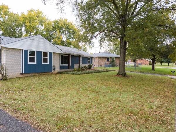 $2,200 | 202 Raindrop Lane, Hendersonville, TN 37075
