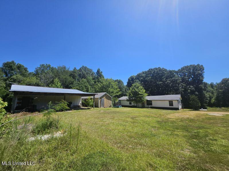 4913 East Tate Road Coldwater, MS 38618 - Photo 5 of 25 5deb6e41-ba6e-402b-8e58-7a071a3ee604